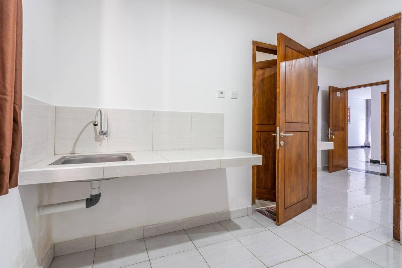 Ganandra Stay Denpasar Exterior foto